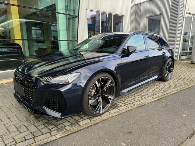 Audi RS 6 Avant exclusive Matrix Pano Standhz