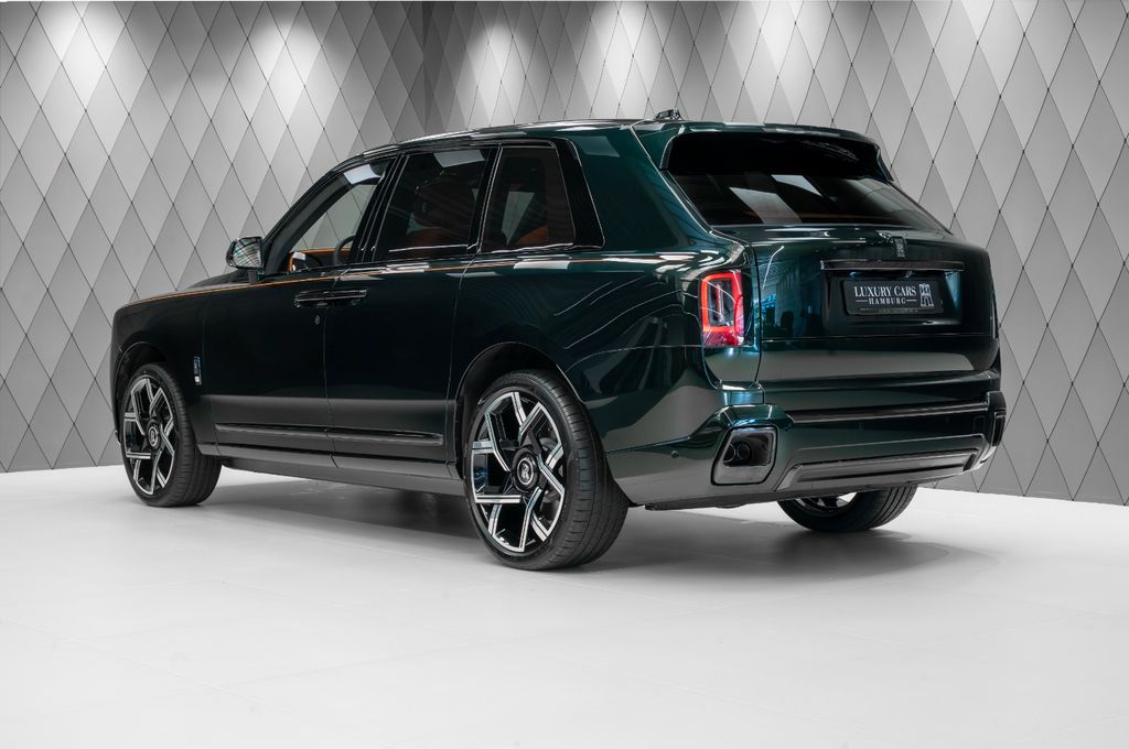 Cullinan BLACK BADGE 2026 GREEN/ORANGE STARLIGHT - Bild 4
