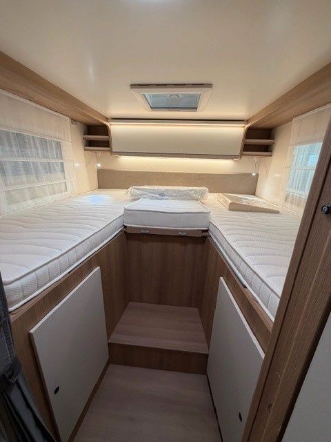 Fahrzeugabbildung Forster T 745 EF Vibe Edition *165PS*Autom.*TV*WLAN*Mark