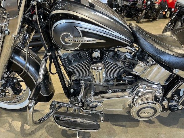 Fahrzeugabbildung Harley-Davidson FLSTNSE CVO SOFTAIL DELUXE