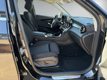 Mercedes GLC 220 - 11
