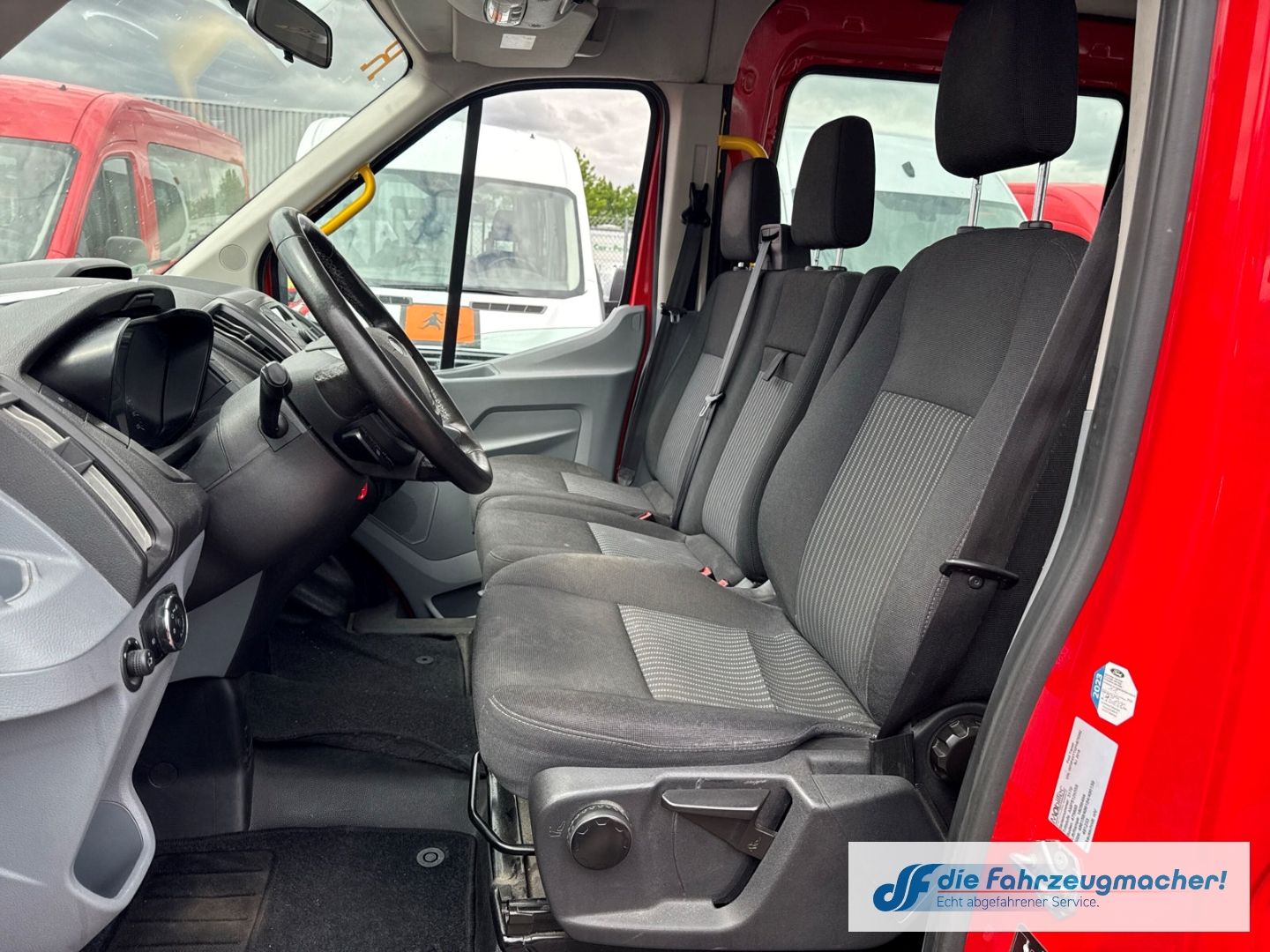 Fahrzeugabbildung Ford Transit Kombi 350 L3 Trend *KLIMA *6056 *EXPORT