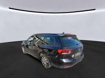 Volkswagen Passat Variant - 3