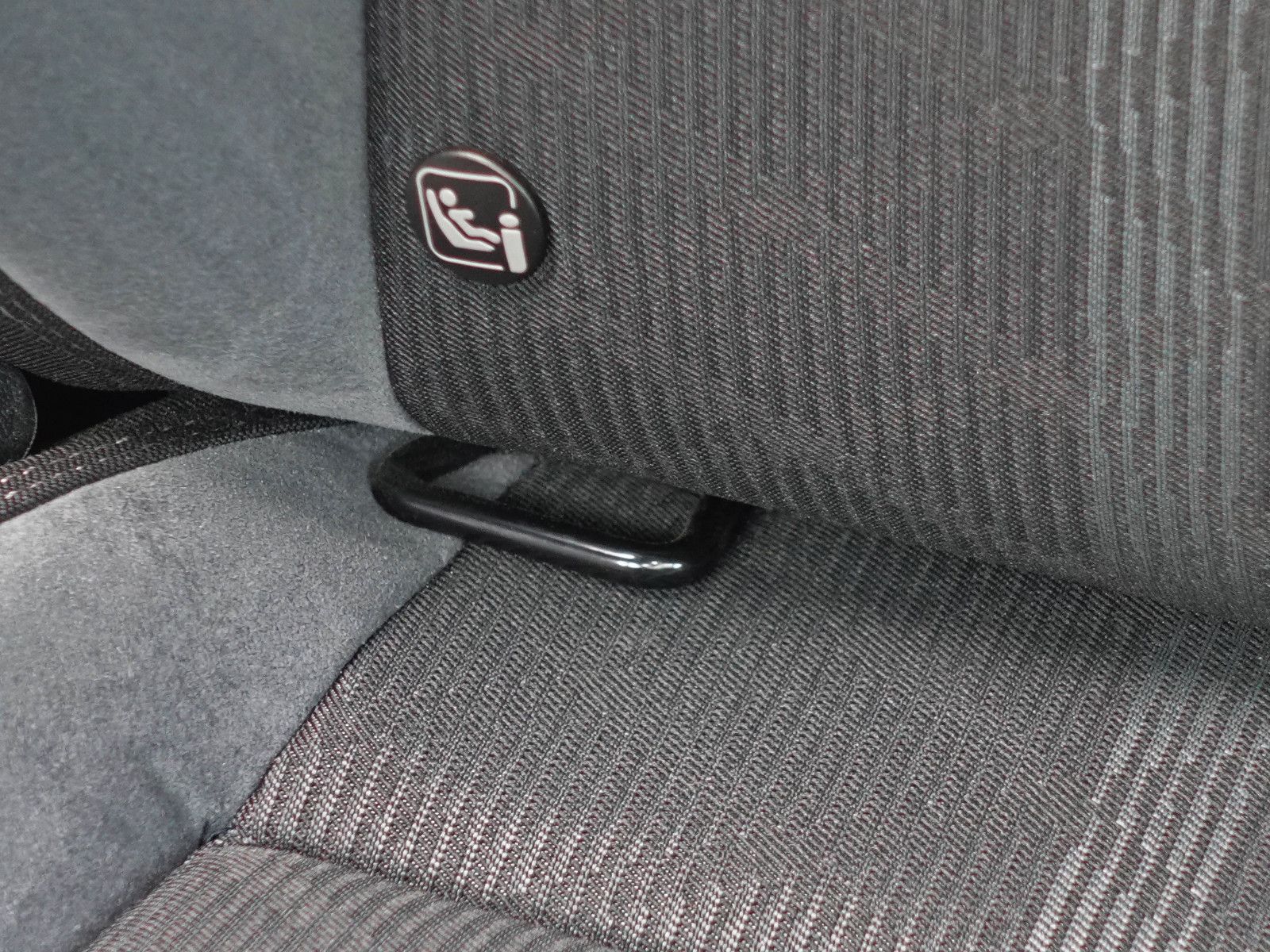 Fahrzeugabbildung Volkswagen Taigo 1.5 TSI DSG R-Line Black Style AHK Assist