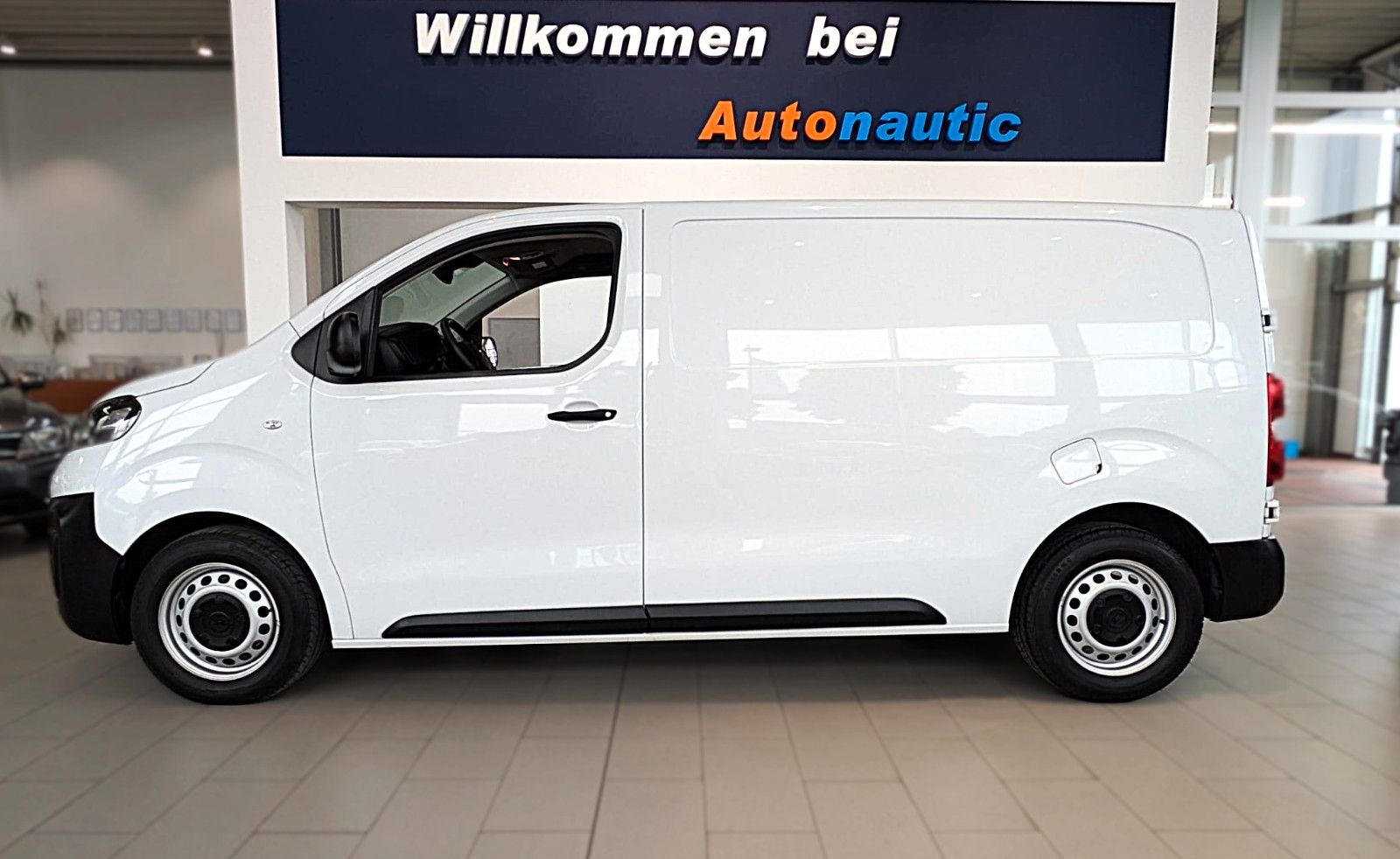 Fahrzeugabbildung Opel Vivaro Kasten Edition M KLIMA NAVI TEMPOMAT 1.Hd