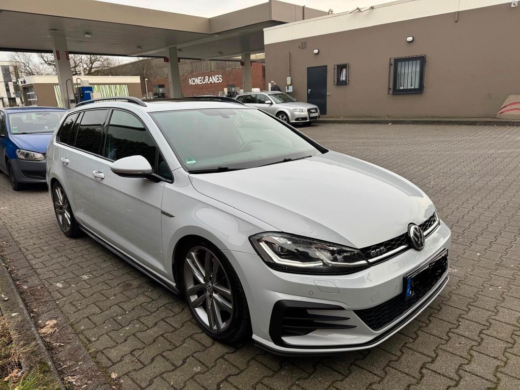 Image of Volkswagen Golf