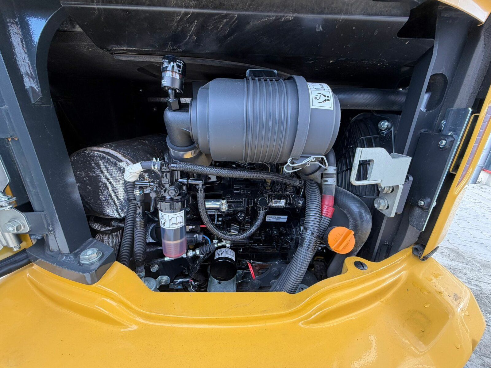 Fahrzeugabbildung Komatsu PC 24 MR-5 (471h)