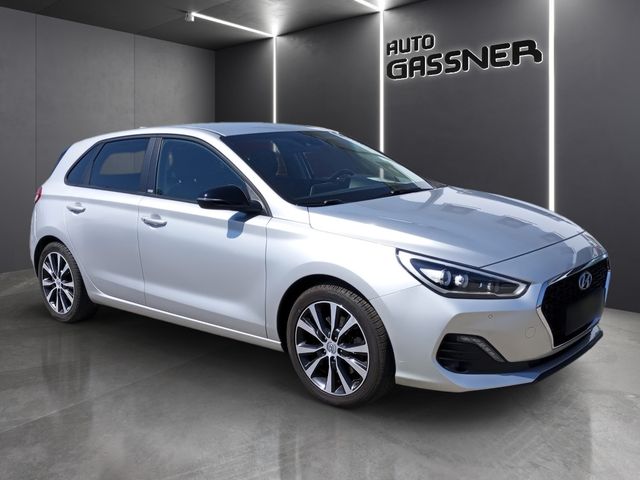 Hyundai i30 1.0 T-GDI YES!+ (8-fach) AHK