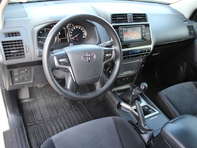 Land Cruiser 2,8 3-türig Klima*AHK*DAB
