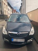 Opel Agila Schwarz - Opel Agila in Frankfurt (Main)