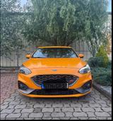 Ford Focus 2,3 EcoBoost ST Styling-Paket ST Styli... - Ford Focus: Orange