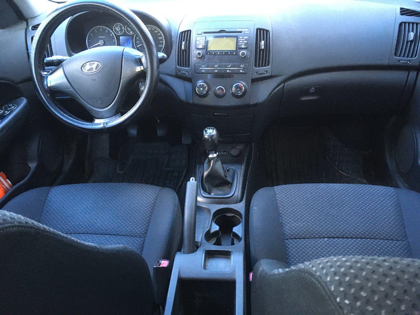 Hyundai i30 2011 — engine 109 HP (80kW)