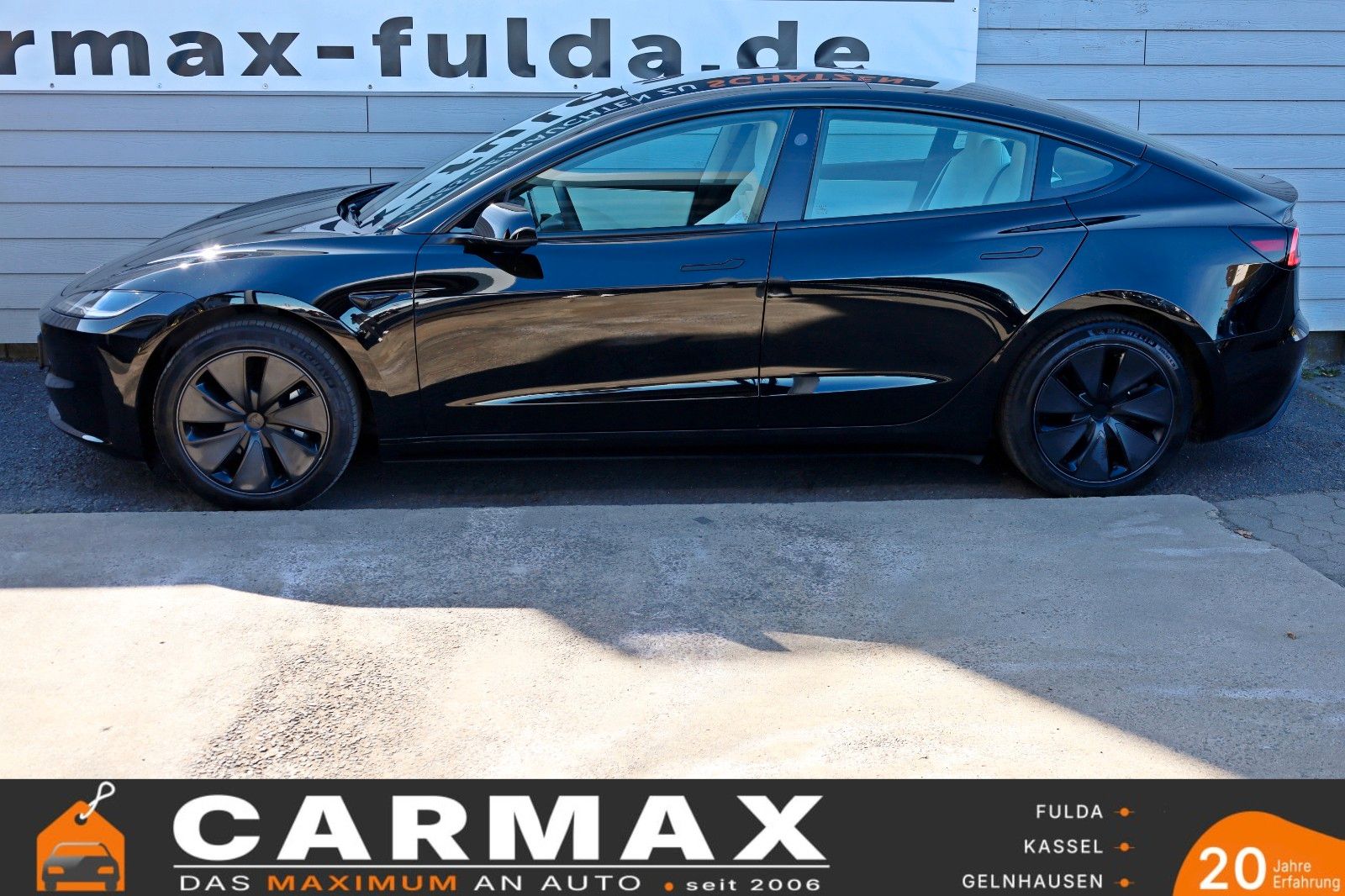Fahrzeugabbildung Tesla Model 3 ,Leder,Navi,LED,4xSH,Panorama,Autopilot