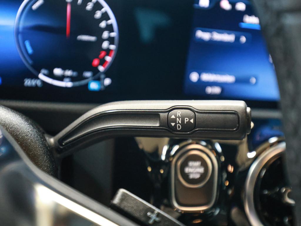 Mercedes-Benz A 250 e Progressive Advanced LED NAVI KAMERA SHZ