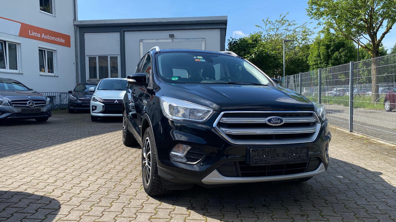 Ford Kuga Trend / AHK / 2. Hand