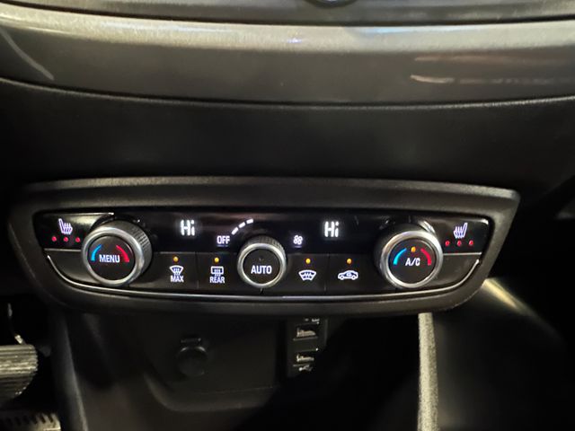 Opel Crossland Elegance *1. Hand*Klima*Kamera*Navi*BT