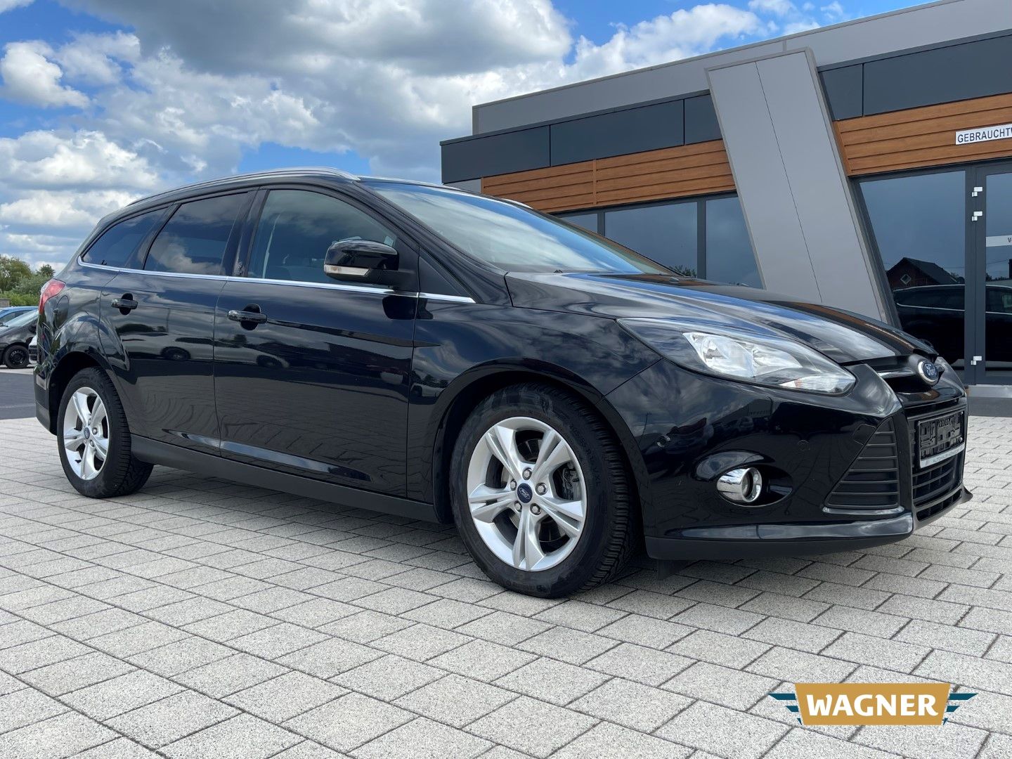 Fahrzeugabbildung Ford Focus Turnier Champions Edition 2.0 TDCi DPF