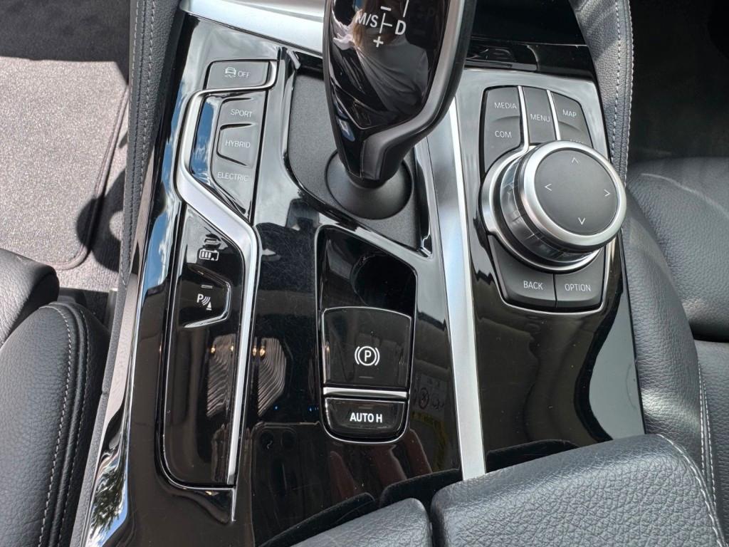 BMW 520 e Aut. Luxury Line *1.Hand*, миниатюра 16
