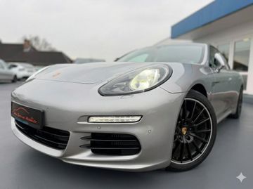 Porsche Panamera - 5