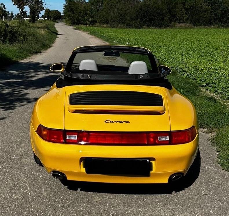 Porsche 993 Carrera Cabriolet