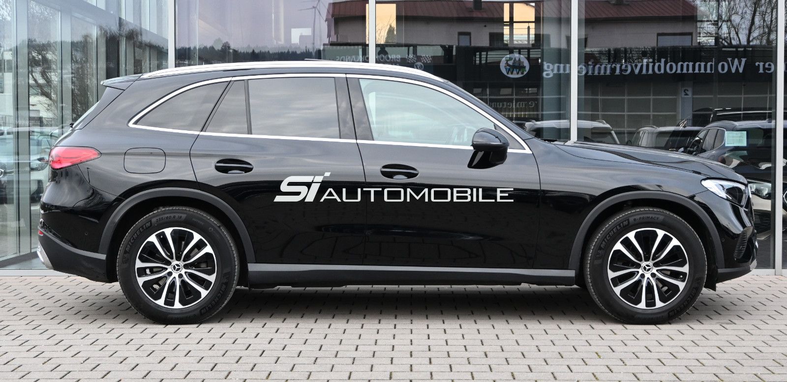 Fahrzeugabbildung Mercedes-Benz GLC 220 d 4M Avg Adv+ °AHK°MEMO°PANO°STHZG°BURM.