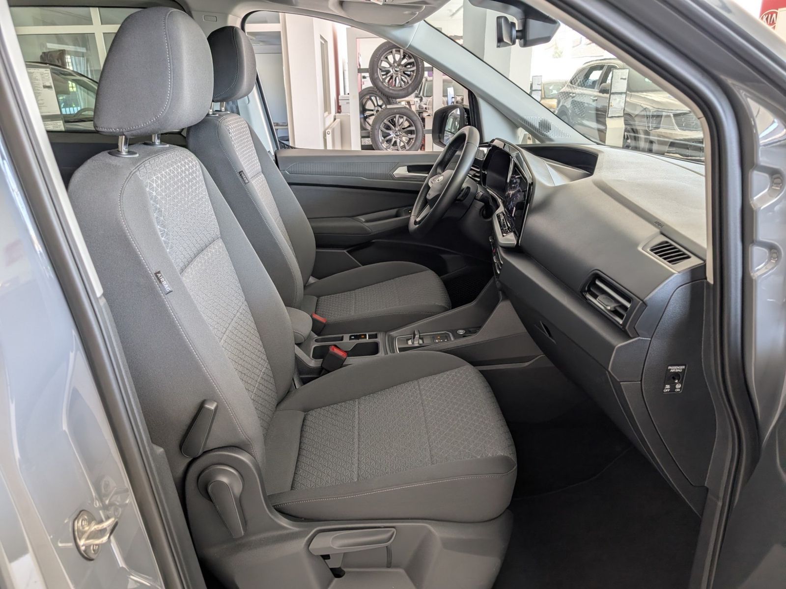 FORD Tourneo Connect Grand Limited 2.0l EcoBlue LED – Bild 12