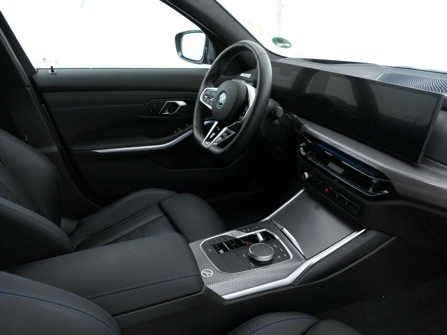 BMW 330 - Bild 7