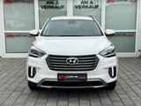 Hyundai Grand Santa Fe 2.2 CRDI Premium 4WD/AHK/2.HD/7-S - Hyundai: Santa