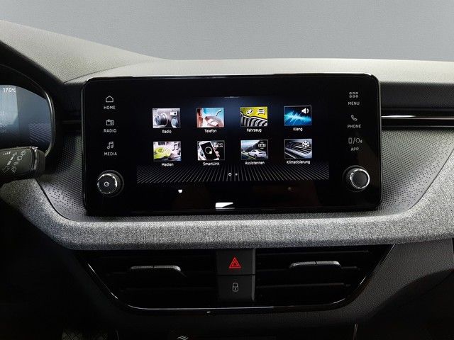 Fahrzeugabbildung Skoda Kamiq Selection 1.0TSI DSG AHK SitzHz LenkHz
