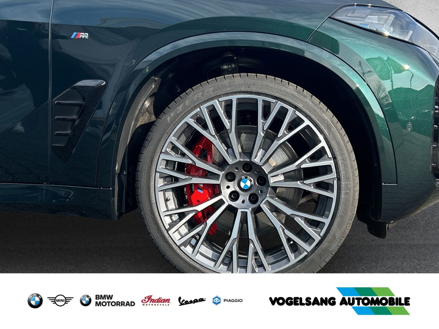 Fahrzeugabbildung BMW X5 xDrive50e M Sport Pro Park-Assistent Pano AHK