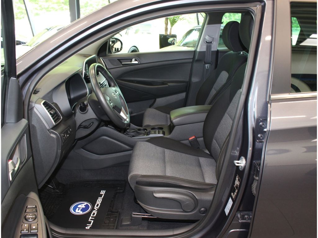 Fahrzeugabbildung Hyundai Tucson Style 4WD 1.6 *Navi*Kamera *LED*