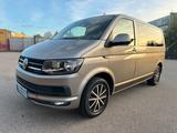 Volkswagen T6 Multivan 2.0 TDI DSG 150PS EURO 6 - Volkswagen T6 Multivan in Köln