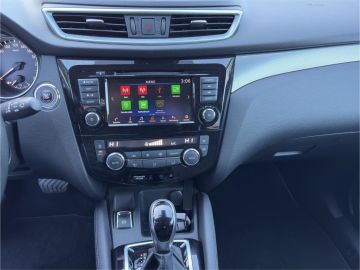 Nissan Qashqai N-Connecta DCT*Pano*Navi*360*RFK*FSH*SHZ