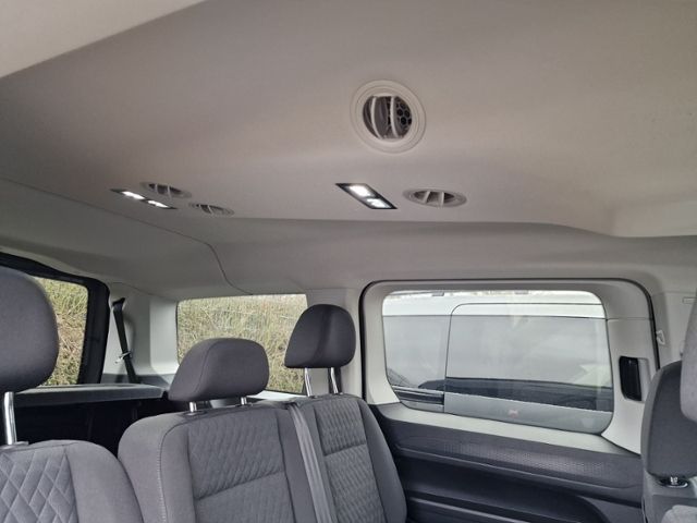 Fahrzeugabbildung Volkswagen Caddy Life Maxi Rollstuhltransport