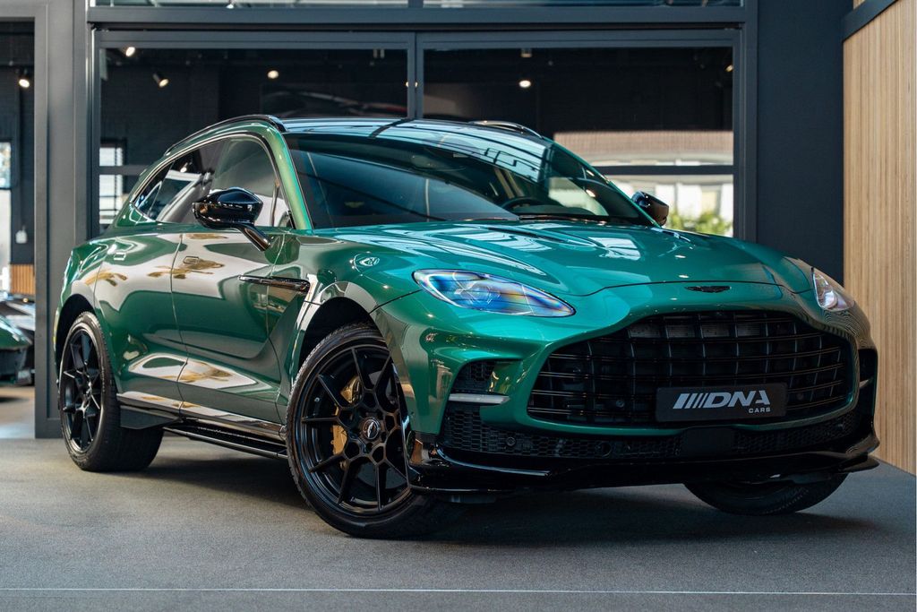 Image of Aston Martin DBX