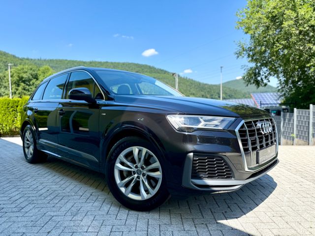 Audi Q7 55 TFSI e quattro S line-Virtual-AHK