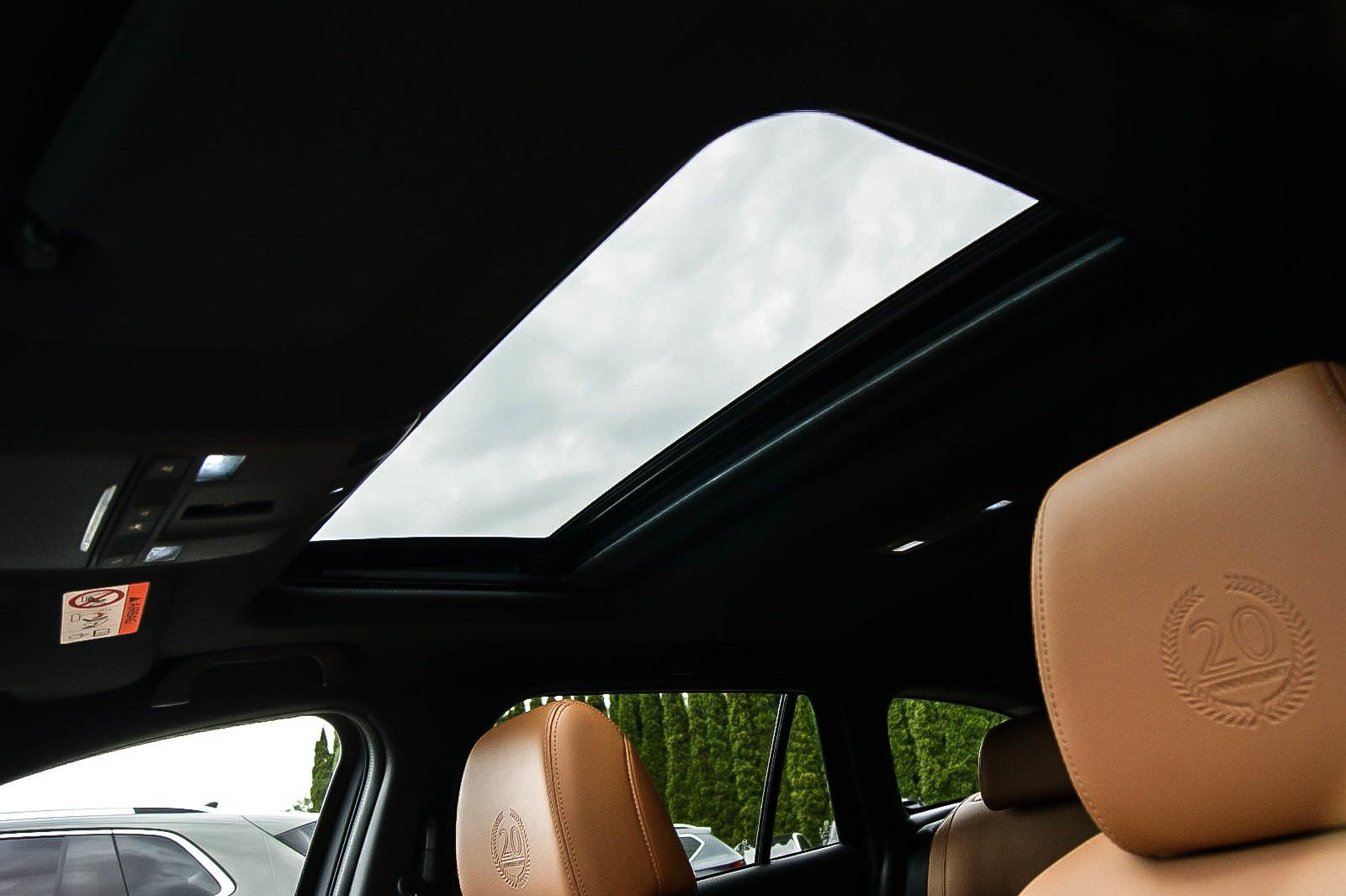 Fahrzeugabbildung Mazda 6 Kombi 20th Anniversary HEADUP KAMERA ANHZV PDC