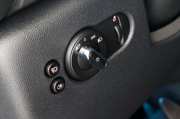 MINI COOPER SE ELECTRIC COLLECTION HUD PANO Black Pak