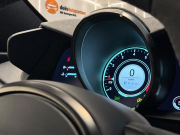 2022 Aston Martin V8 VANTAGE 缩略图 13