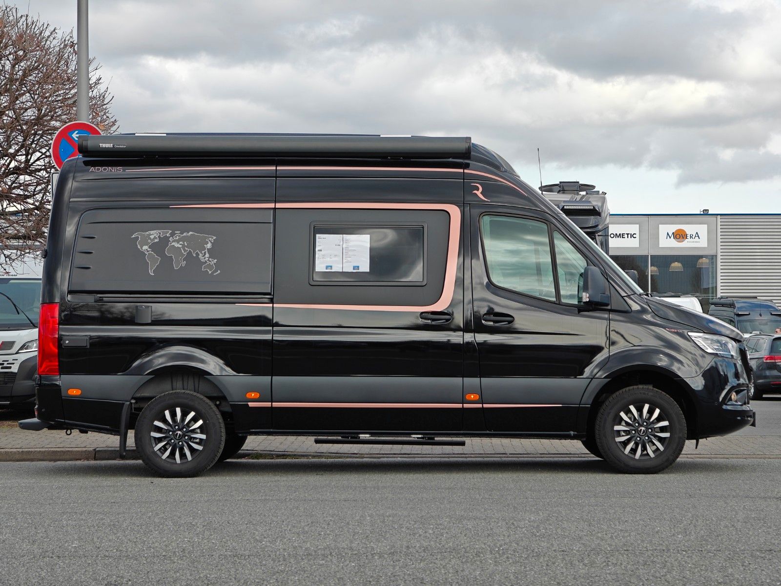 Fahrzeugabbildung Robeta Adonis - Luxus Campervan mit Aufstelldach