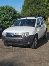 Dacia Duster 1.6 16V 105 4x2 Essentiel  - Dacia Duster Essentiel