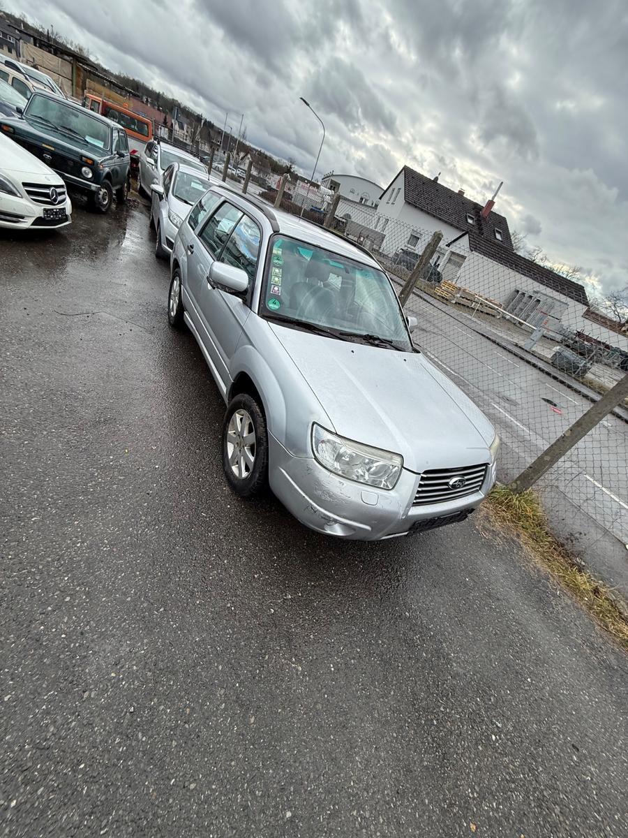 Subaru Forester 2.0 X Active allrad