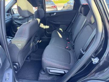 Ford Kuga 1.5 ST-Line Aut. Winterpaket