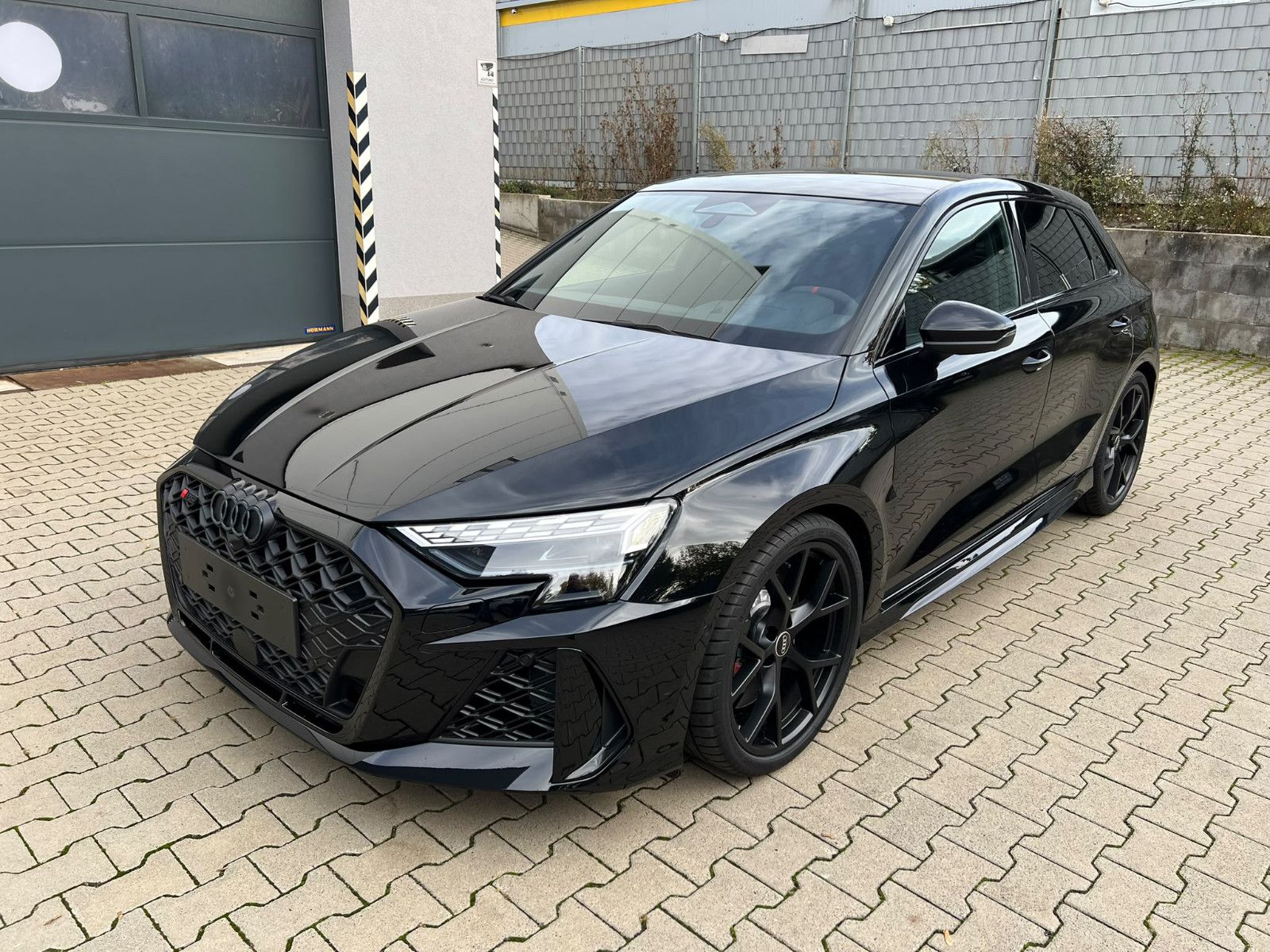 Audi RS3 Sportback 400PS imagem 3