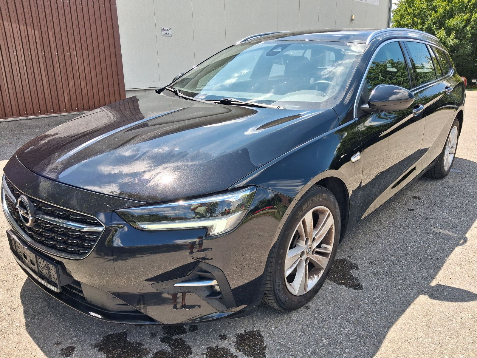 Opel Insignia - 1
