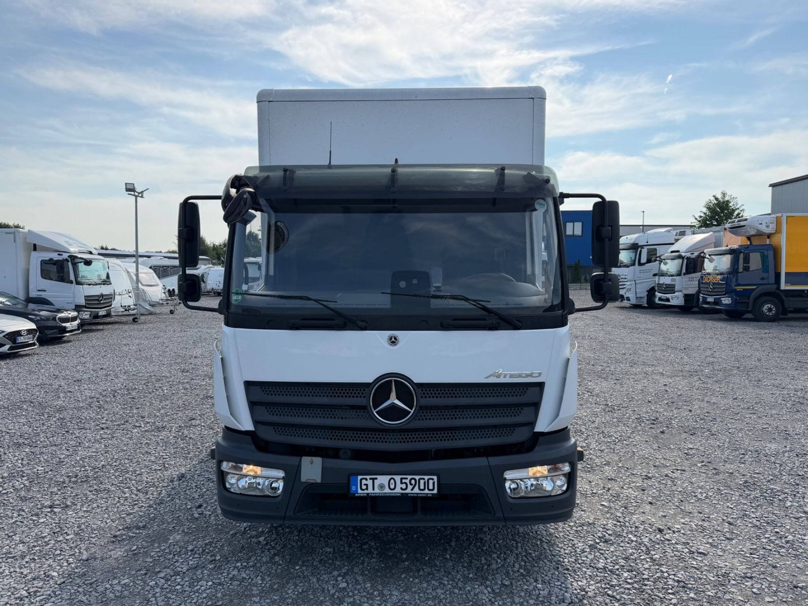 Fahrzeugabbildung Mercedes-Benz Atego 818 L Koffer LBW Klima Automatic AHK