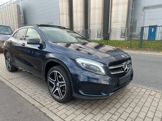 Mercedes-Benz GLA 250 4Matic/AMG-Line/Pano/Navi/Kamera/Xenon