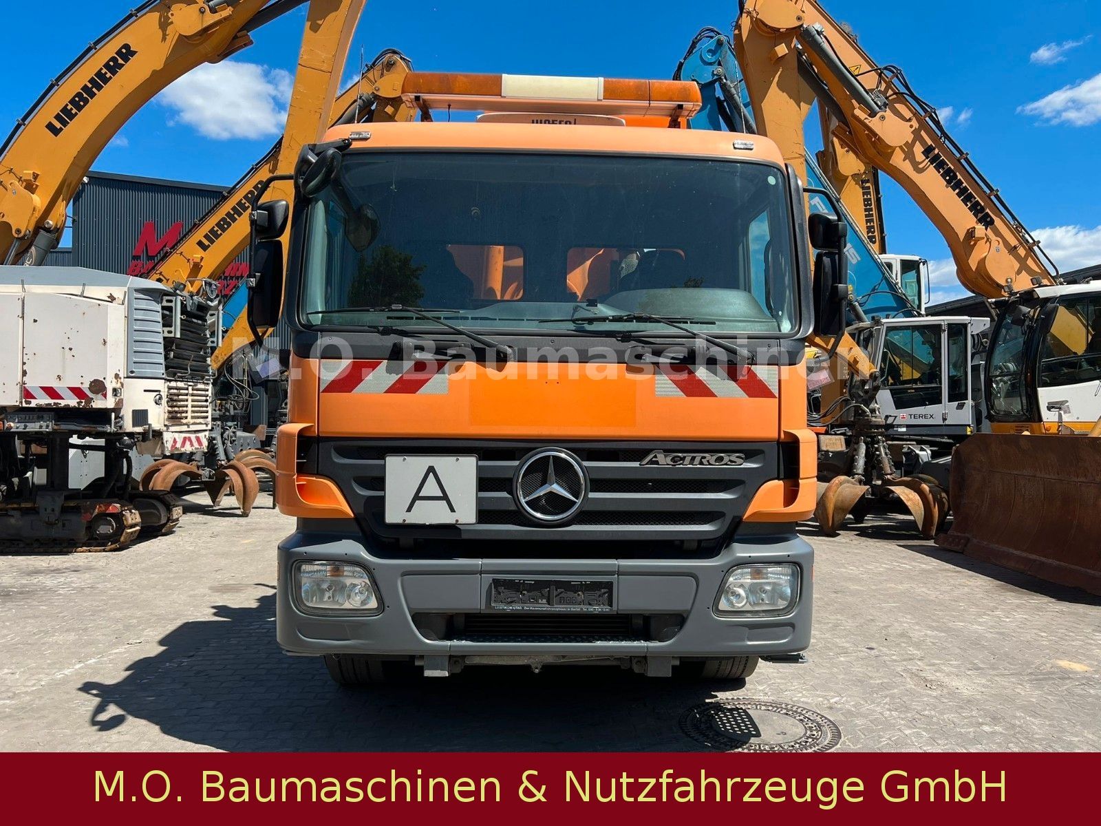 Fahrzeugabbildung Mercedes-Benz Actros 2636/Euro 5/6x4/12,6 m³ Leistikow / Uraca