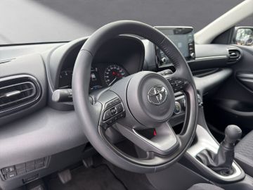 Toyota Yaris - 10