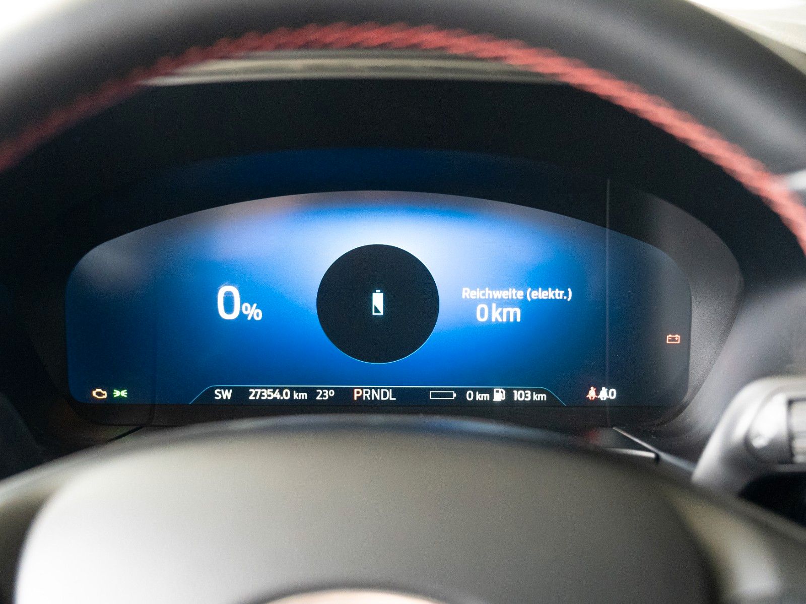 Fahrzeugabbildung Ford Kuga Plug-In Hybrid ST-Line AUTOM./WINTER-P./DAB